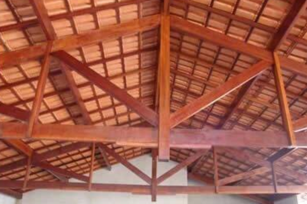 Madeiras para telhado